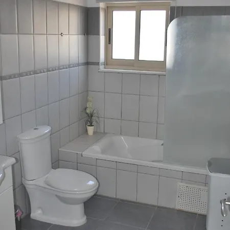 Luxury 4 Bedroom With Private Swimming Pool